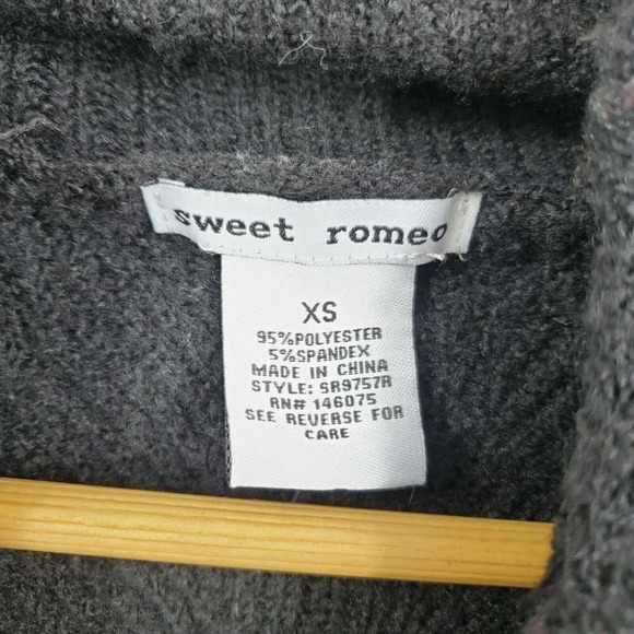 Sweet Romeo Abstract Rib Turtleneck Tunic XS NWOT - Picture 6 of 9